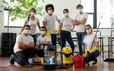 Top 10 Reasons to Hire Professional Cleaners for Your Home or Office